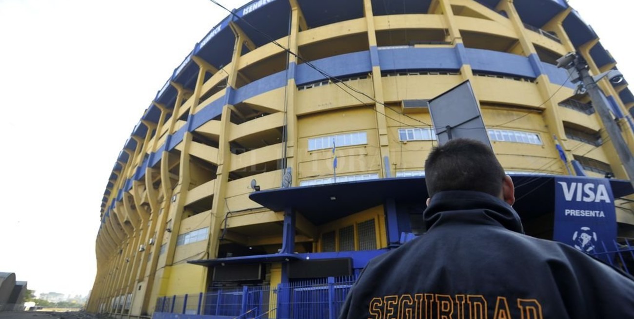 Evacuaron la Bombonera por una amenaza de bomba
