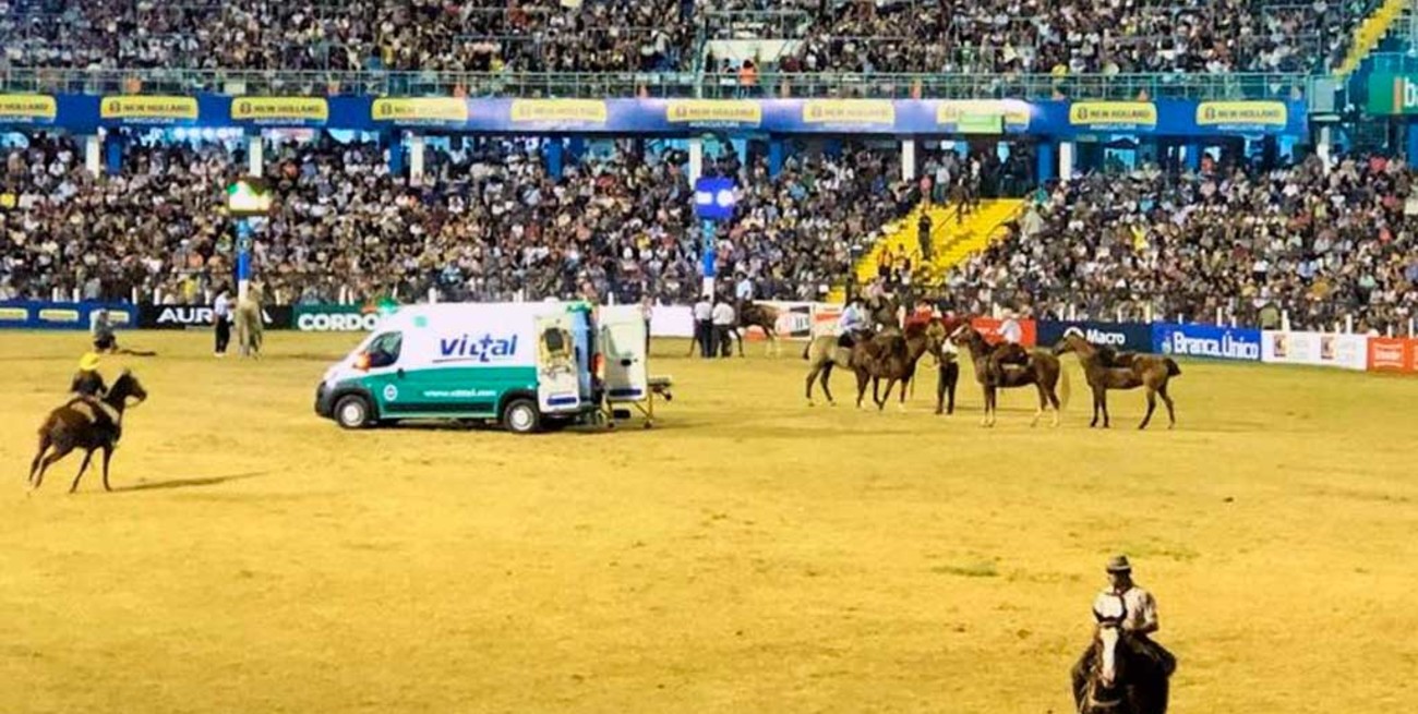 Murió un jinete aplastado por el caballo en Jesús María
