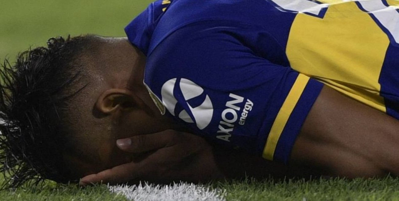 En Boca esperan un "permiso de trabajo" para Villa y así poder negociarlo