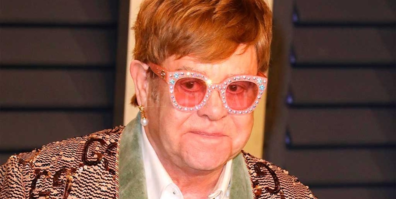 Elton John "decepcionado" con la música de la remake de "El Rey León"