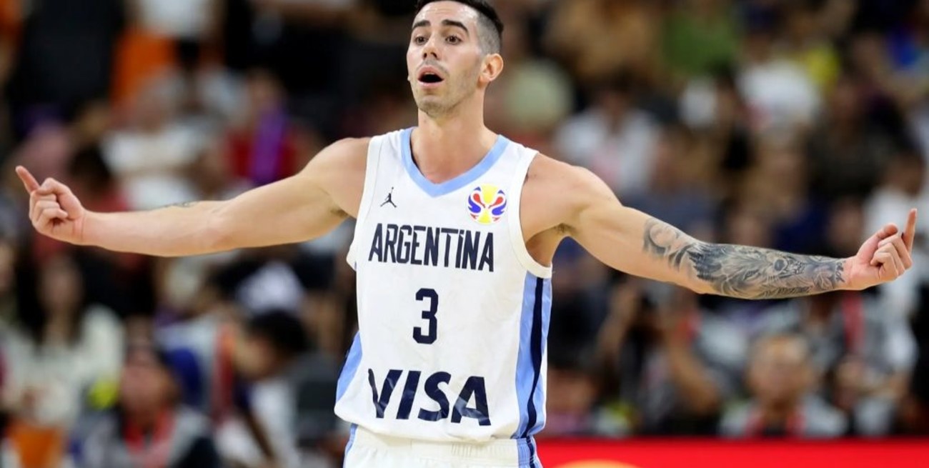 El basquetbolista Luca Vildoza reconoció no tener "más dolor" tras cinco meses lesionado