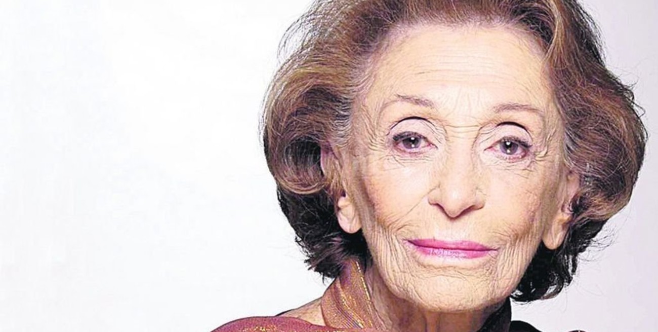 Hilda Bernard cumple 99 años