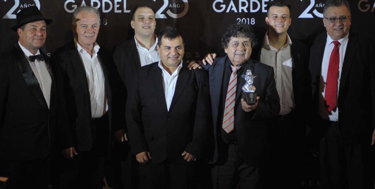 Los Palmeras se llevaron su sexto premio Gardel