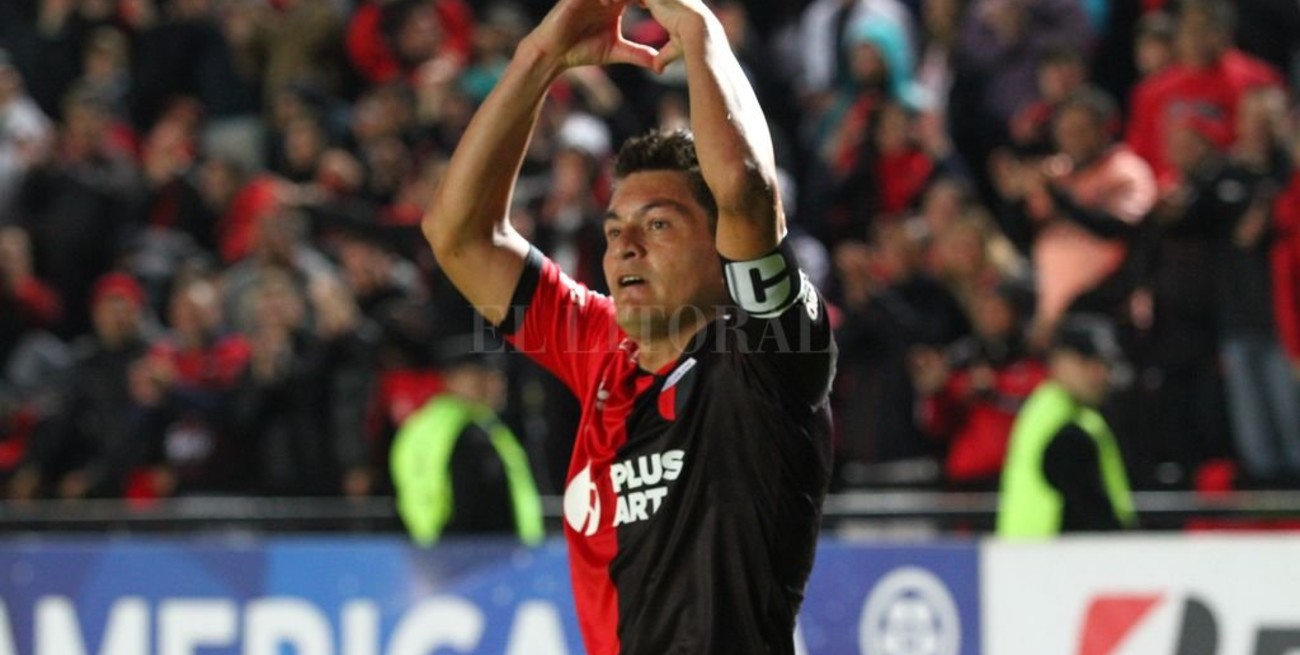 Colón va definiendo el plantel sin Acevedo y con 6 "nuevos"