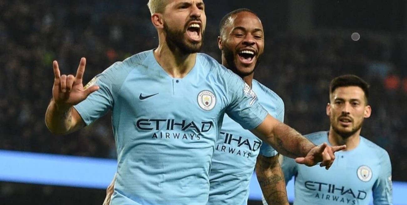 Manchester City, con el "Kun" Agüero, goleó a Arsenal en el regreso de la Premier League