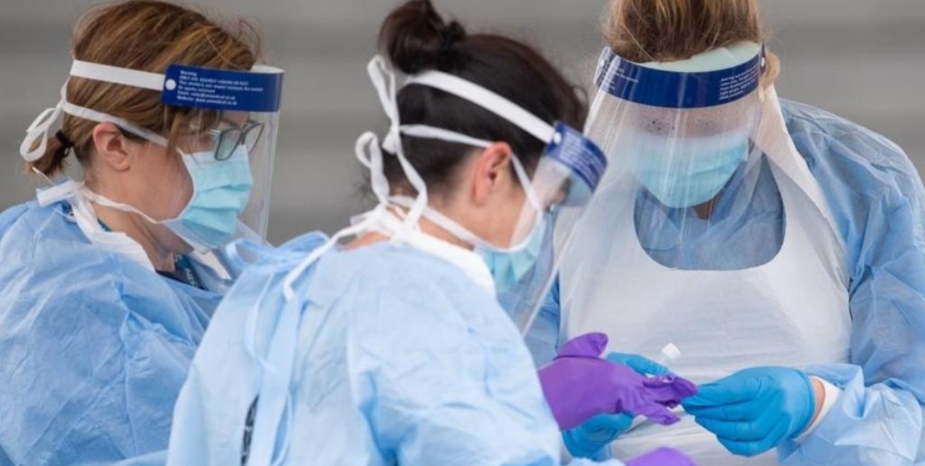 El Reino Unido registró la cifra de muertes diarias por coronavirus más alta en cinco meses