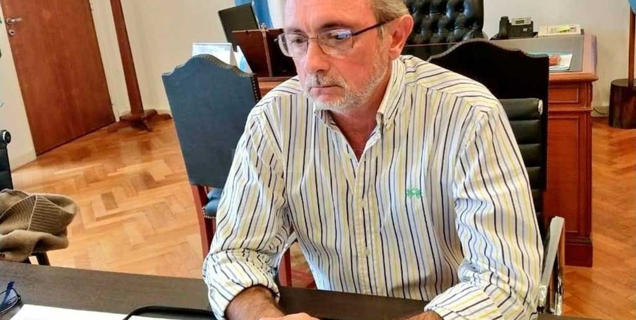 "El esquema mixto era el plan original de Santa Fe"