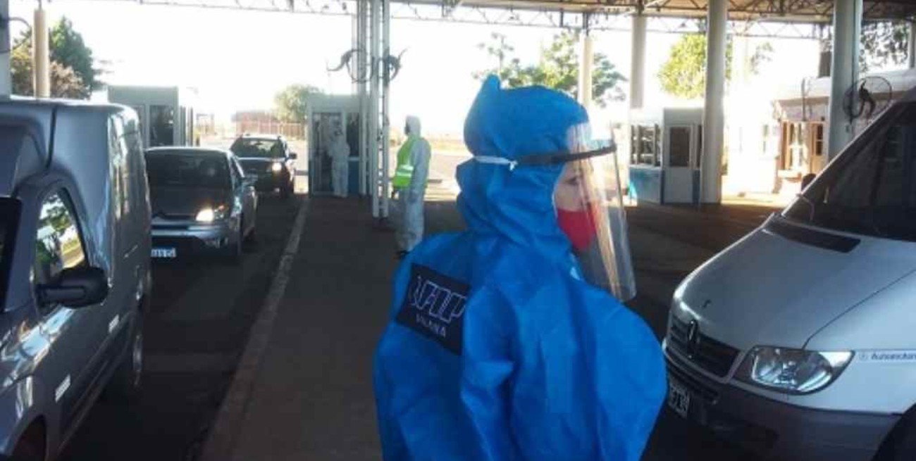 Habilitaron el Puente Posadas-Encarnación para los argentinos varados en Paraguay  