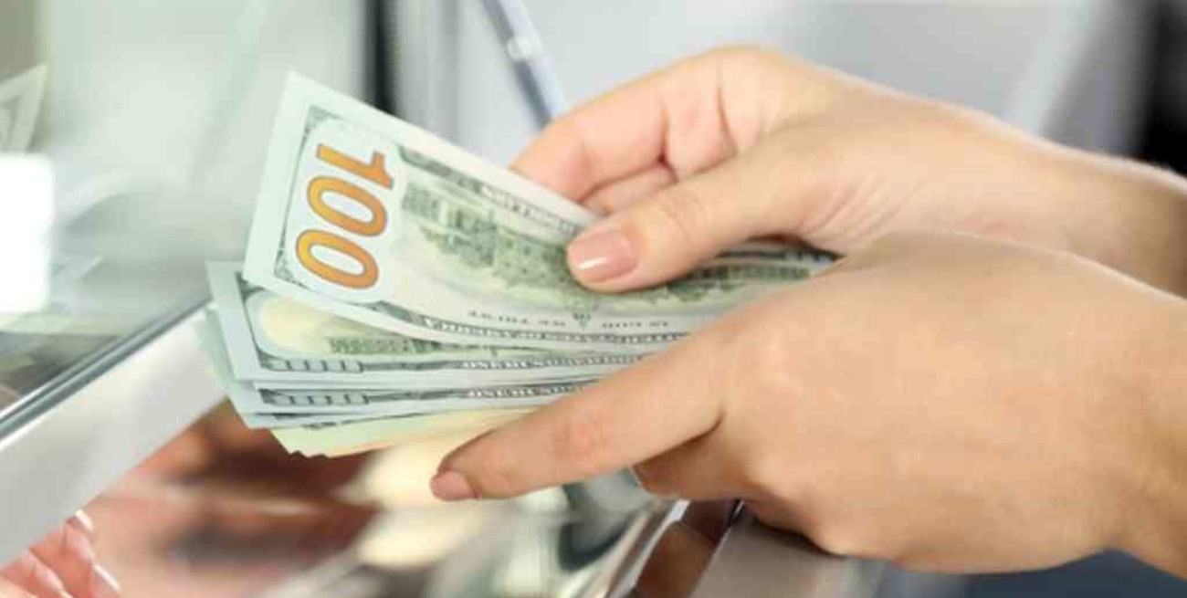 Compra de dólares: cómo es la declaración jurada que hay que presentar