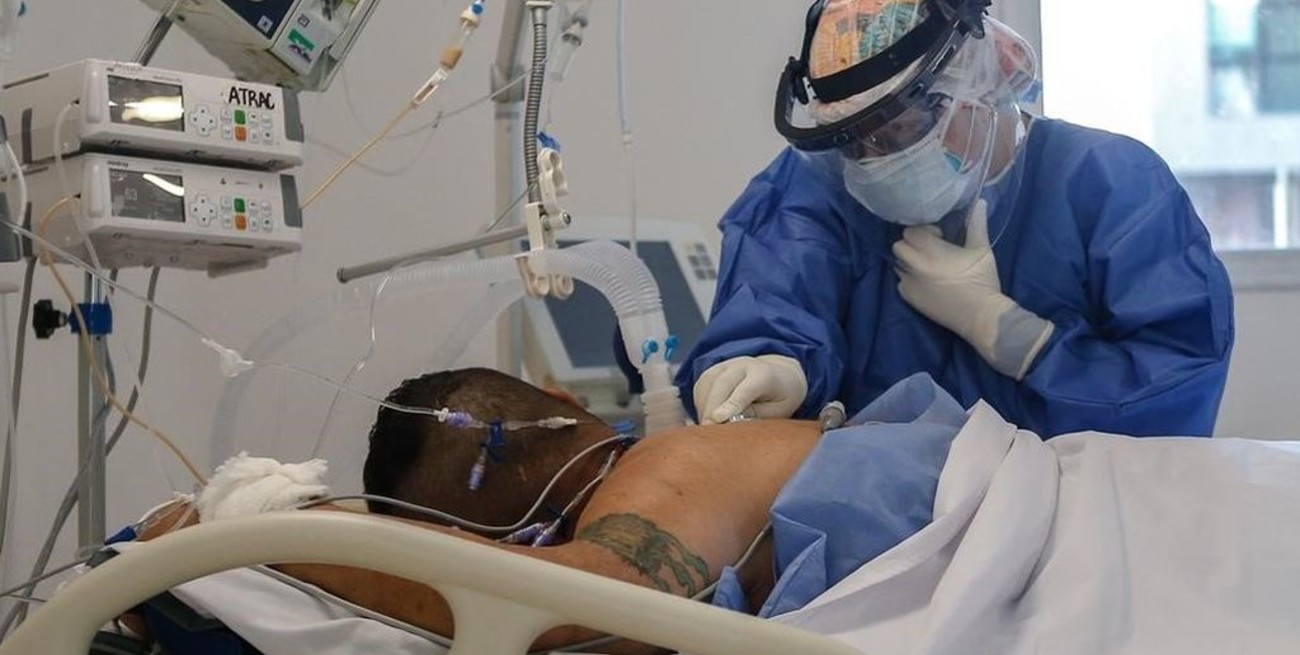 Murió un hombre de 70 años en Río Negro por coronavirus sin que le consiguieran una cama de terapia intensiva