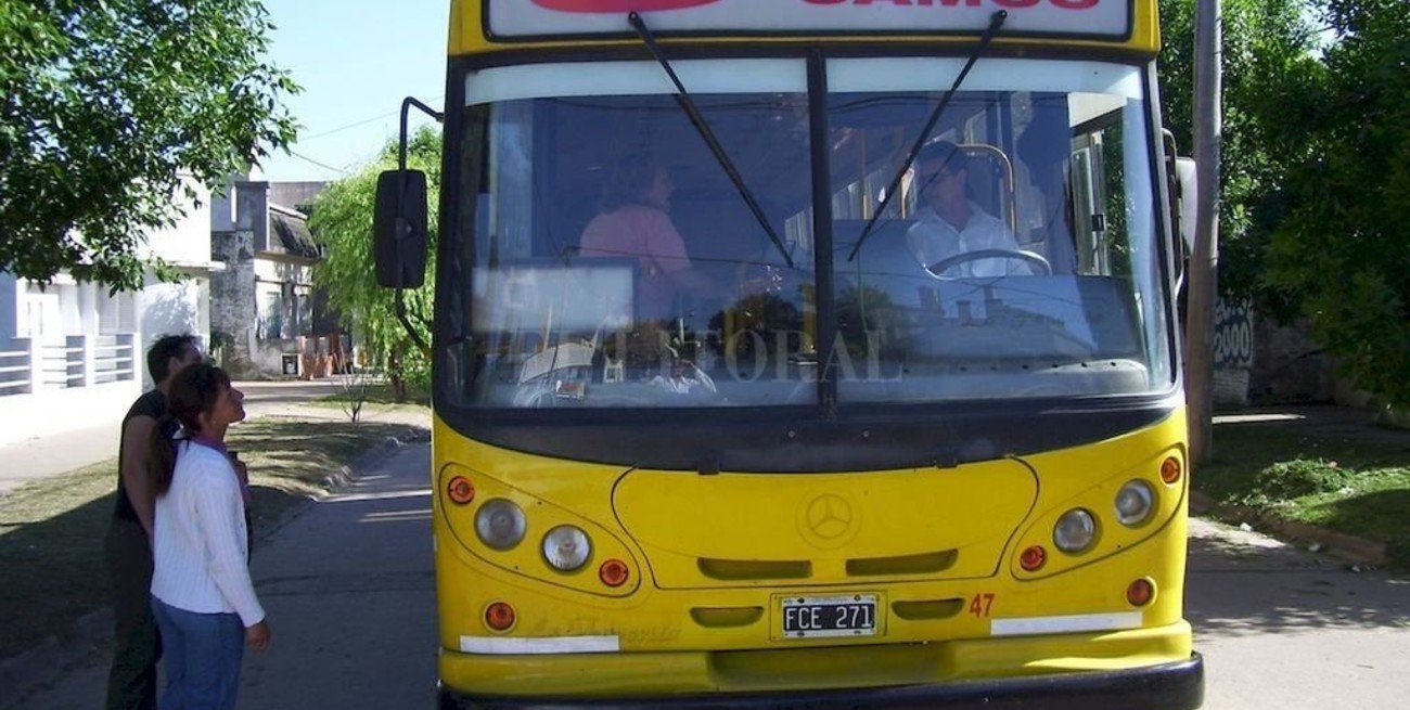 UTA suspendió el paro nacional de colectivos previsto para este viernes