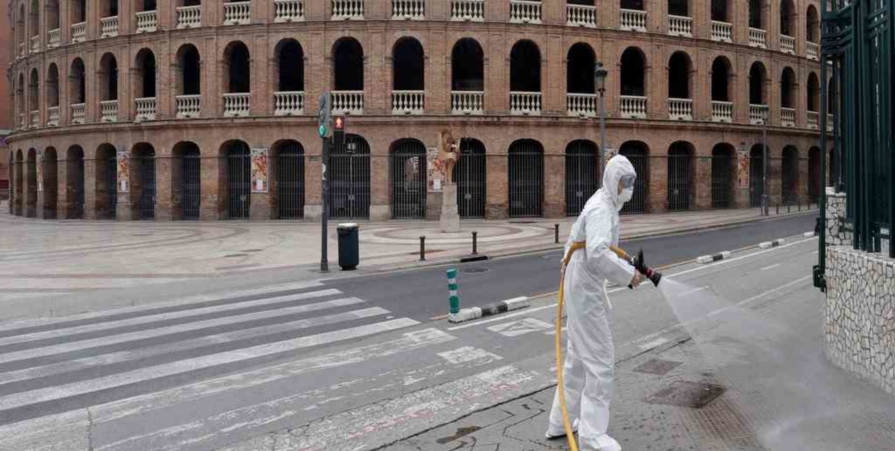 Continúa en descenso la cifra diaria de muertos y contagios por coronavirus en España