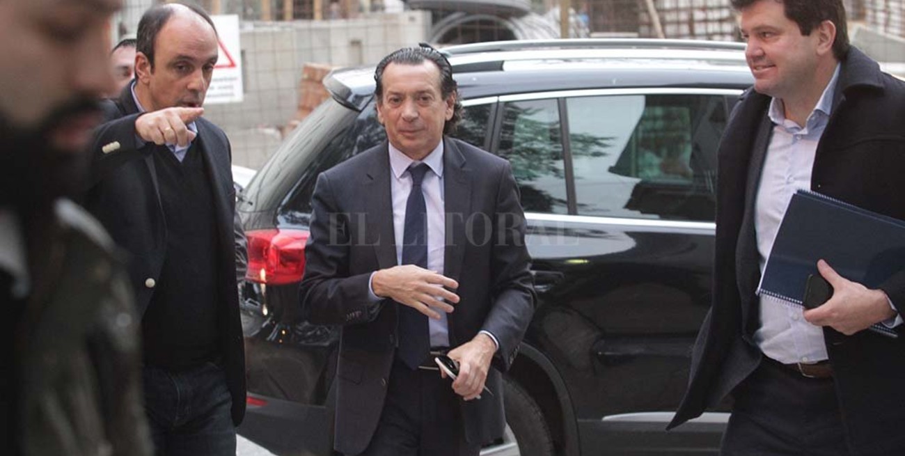 Sica con Corral, y otro pedido para que se vote la ley de ART