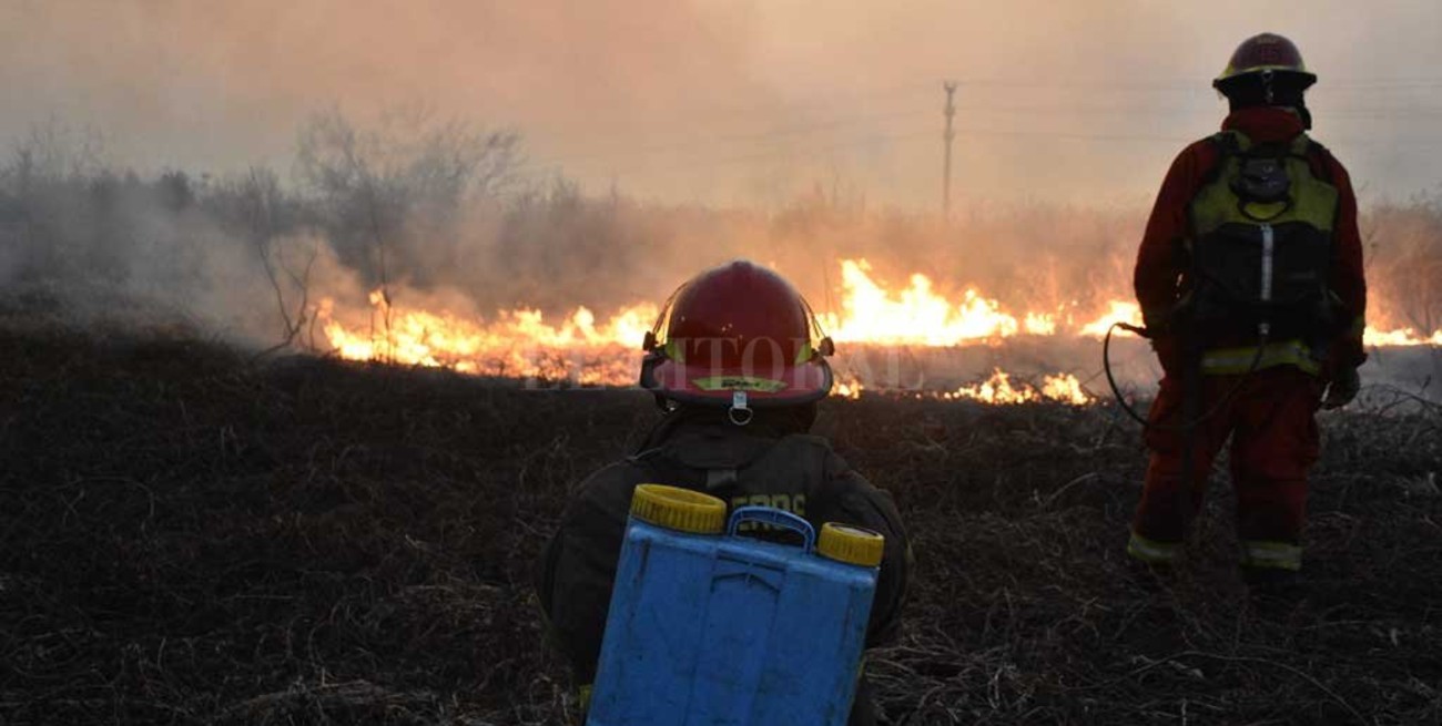 Por el incendio en barrio El Pozo quedó preso uno de los acusados
