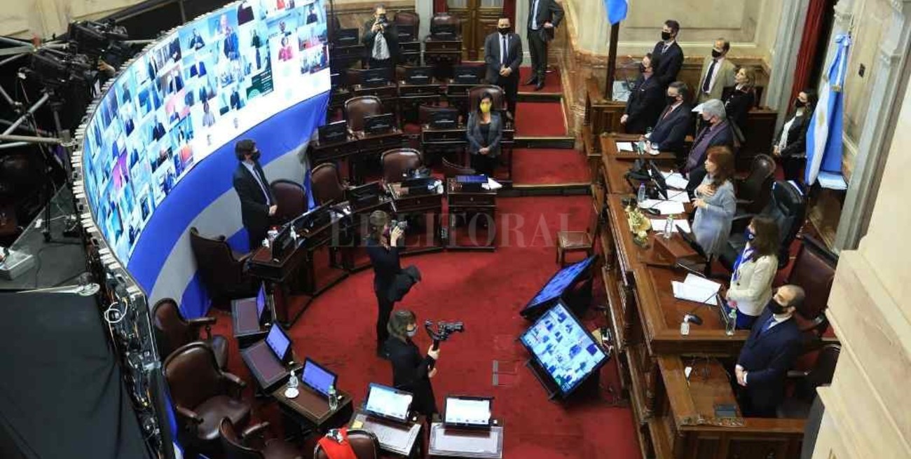 Sólo hubo una pausa para las peleas en el Congreso