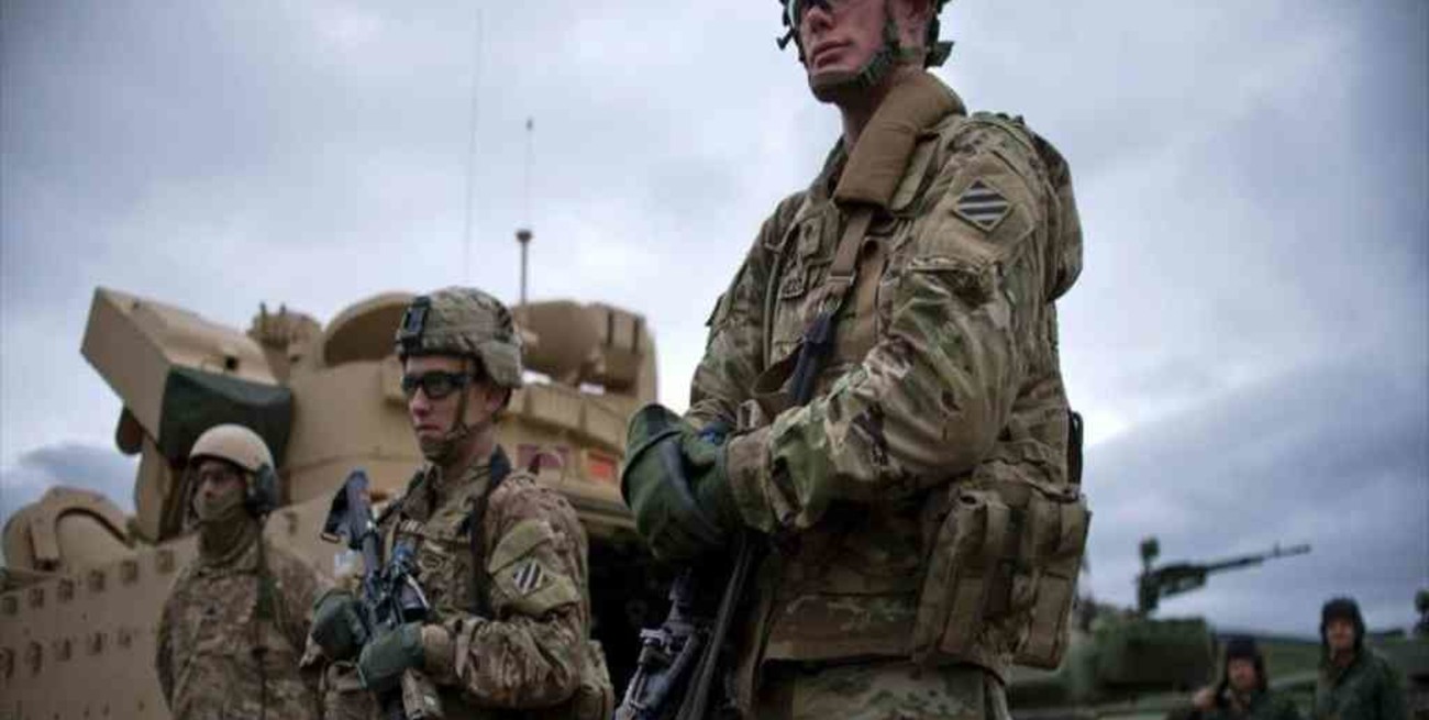 La OTAN apoya a Turquía tras bombardeos sirios que mataron a 33 soldados turcos