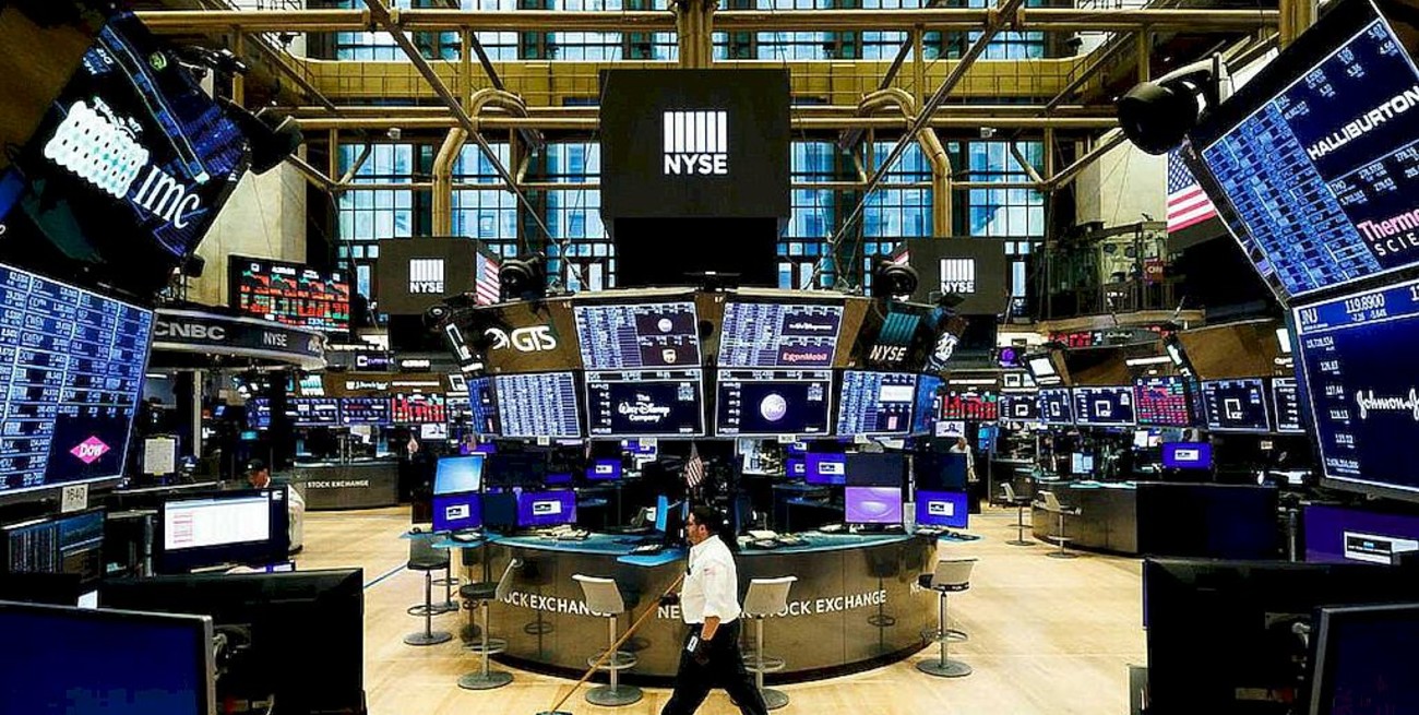 Volvieron a subir las acciones líderes y el riesgo país casi perforó el piso de los 3.000 puntos