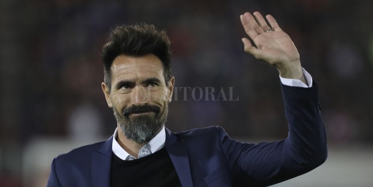 Con una carta, Domínguez se despidió de Colón