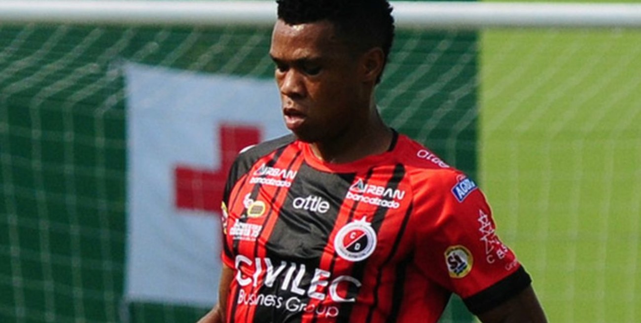 El primer refuerzo de Maradona llegó a Argentina