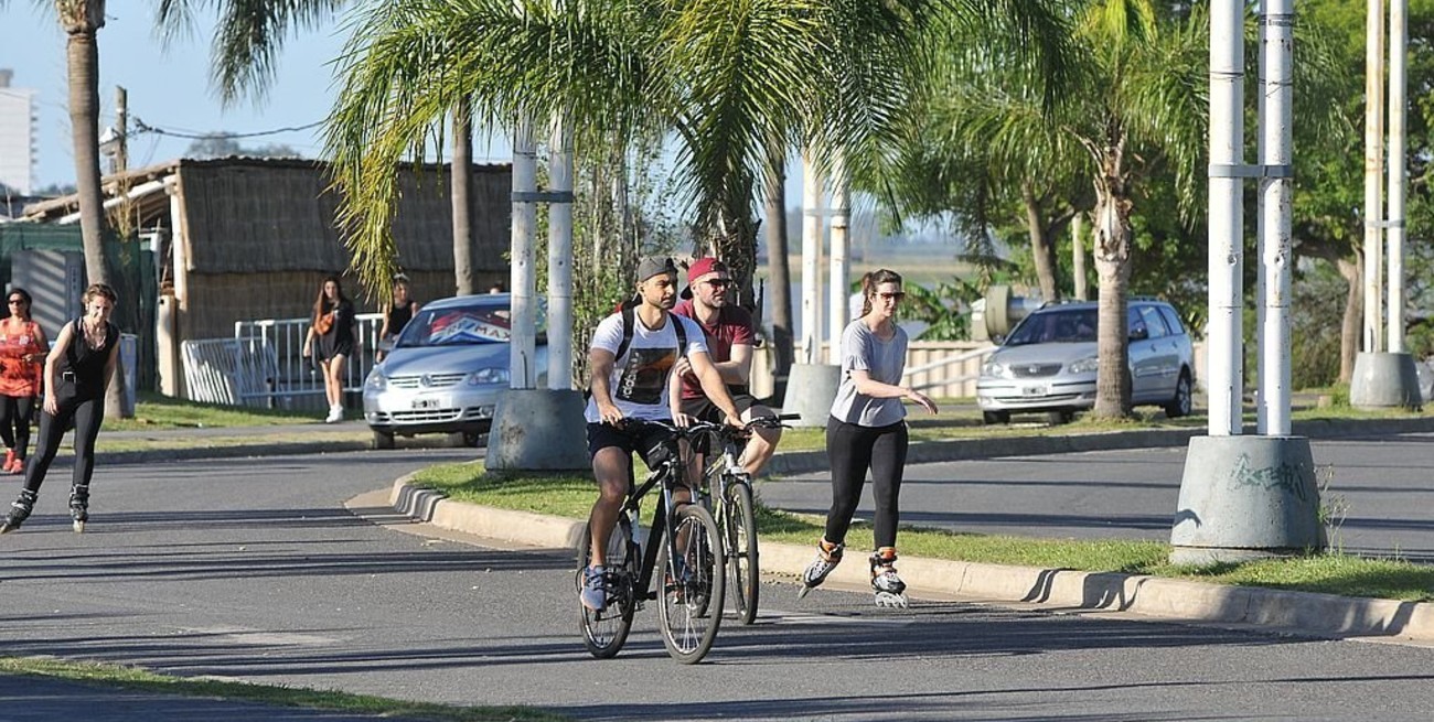 Covid-19: la ciudad roza los 10 mil casos  acumulados y el virus se mueve al norte