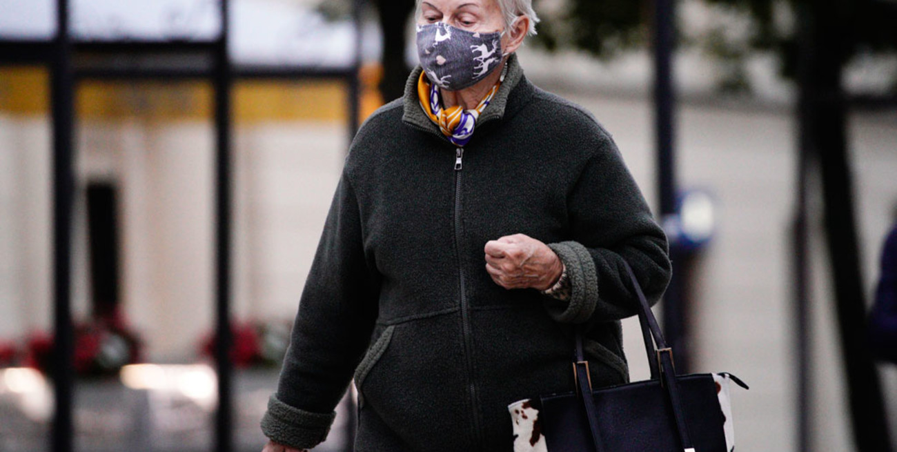 Polonia hace obligatorio el uso del tapabocas en espacios públicos