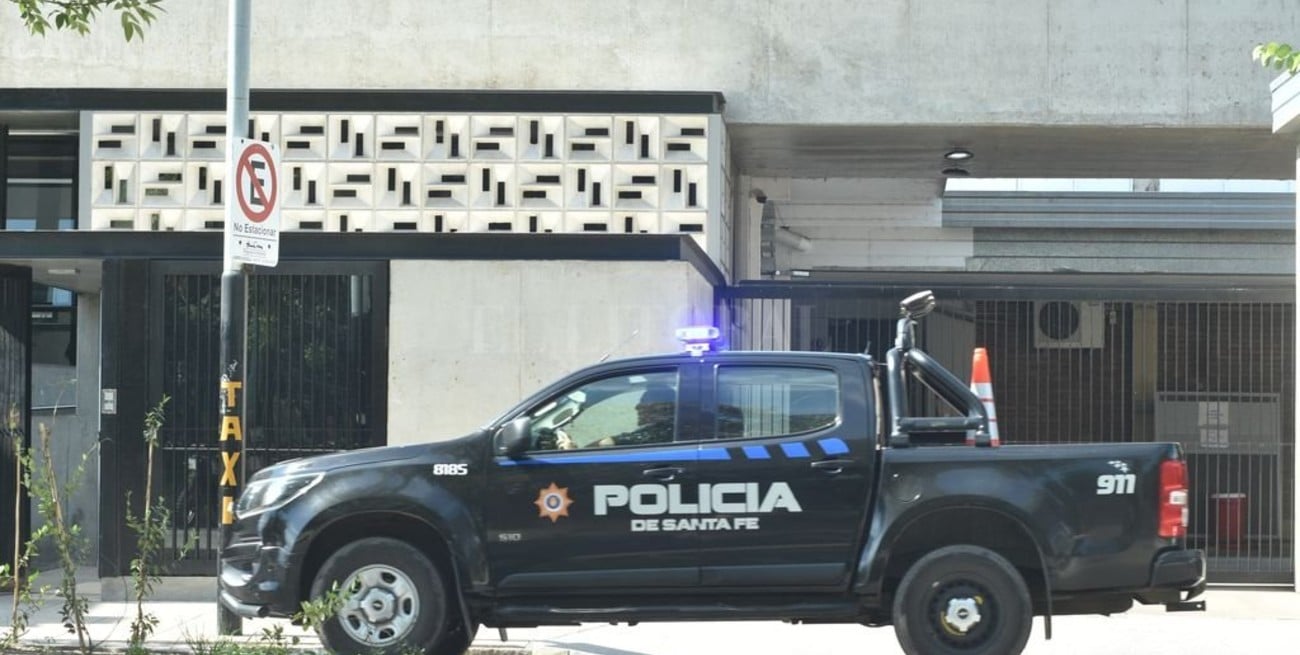 La policía busca a un paciente que escapó del hospital Cullen