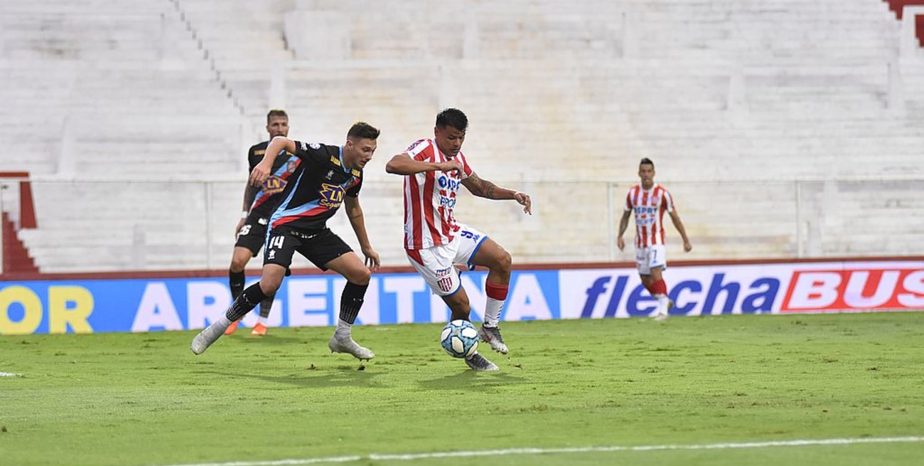 Unión empató con Arsenal en el inicio de la Copa de la Superliga