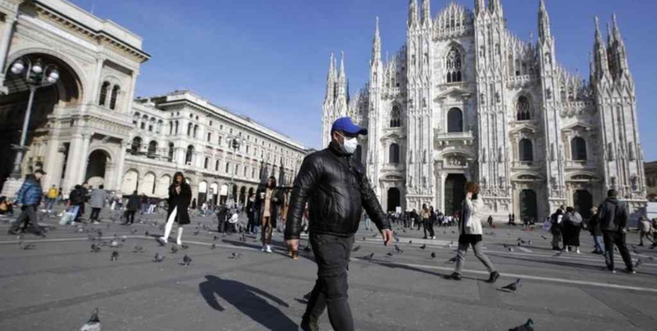 Italia asegura que tiene "bajo control" el aumento de casos de coronavirus