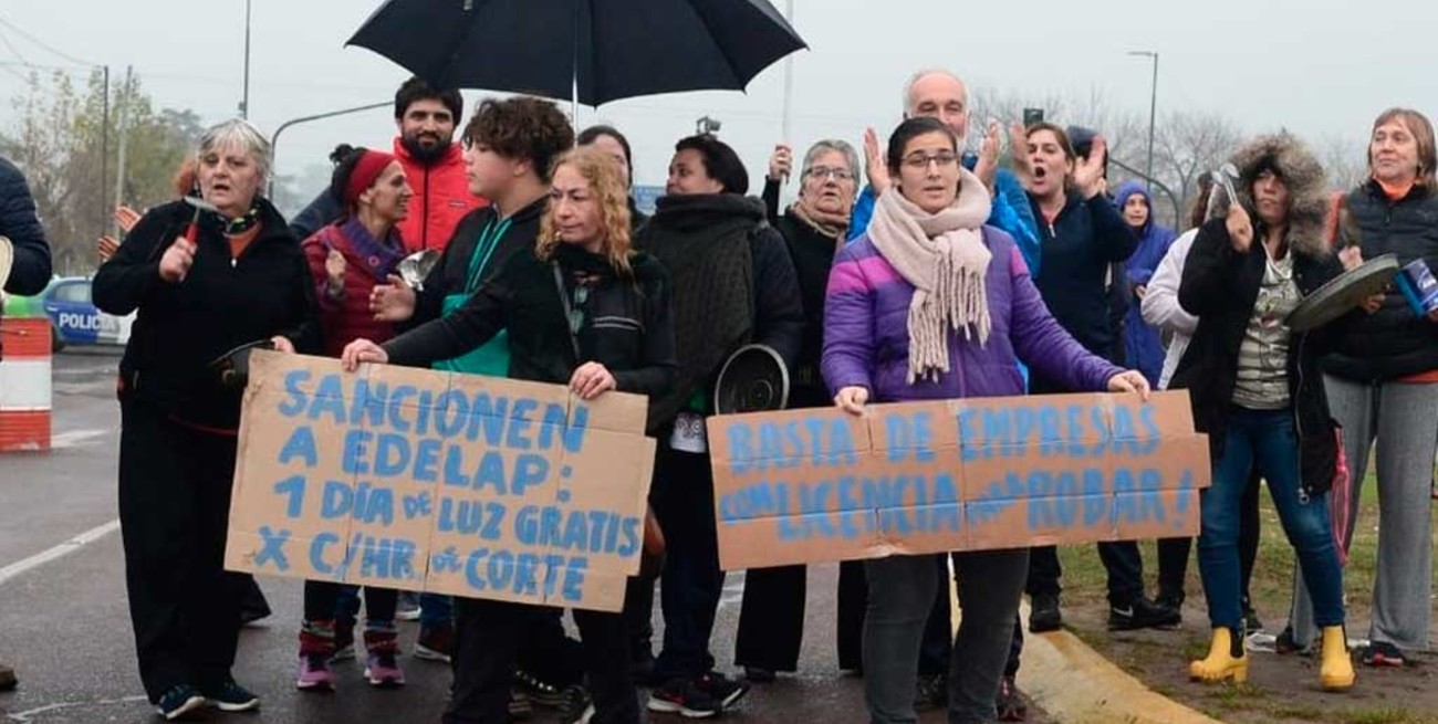 Un apagón complicó a La Plata: suspendieron las clases y hay miles de vecinos sin luz ni agua
