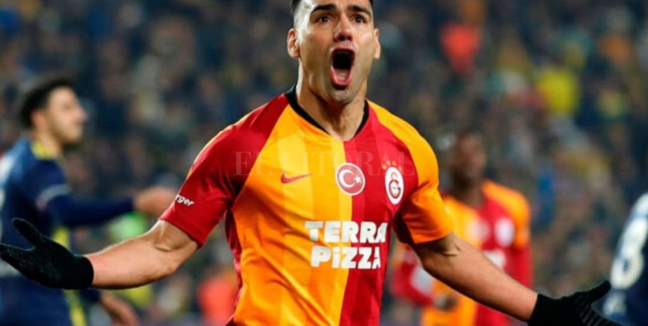 Tras una jornada a puertas cerradas, Turquía suspendió la liga de fútbol