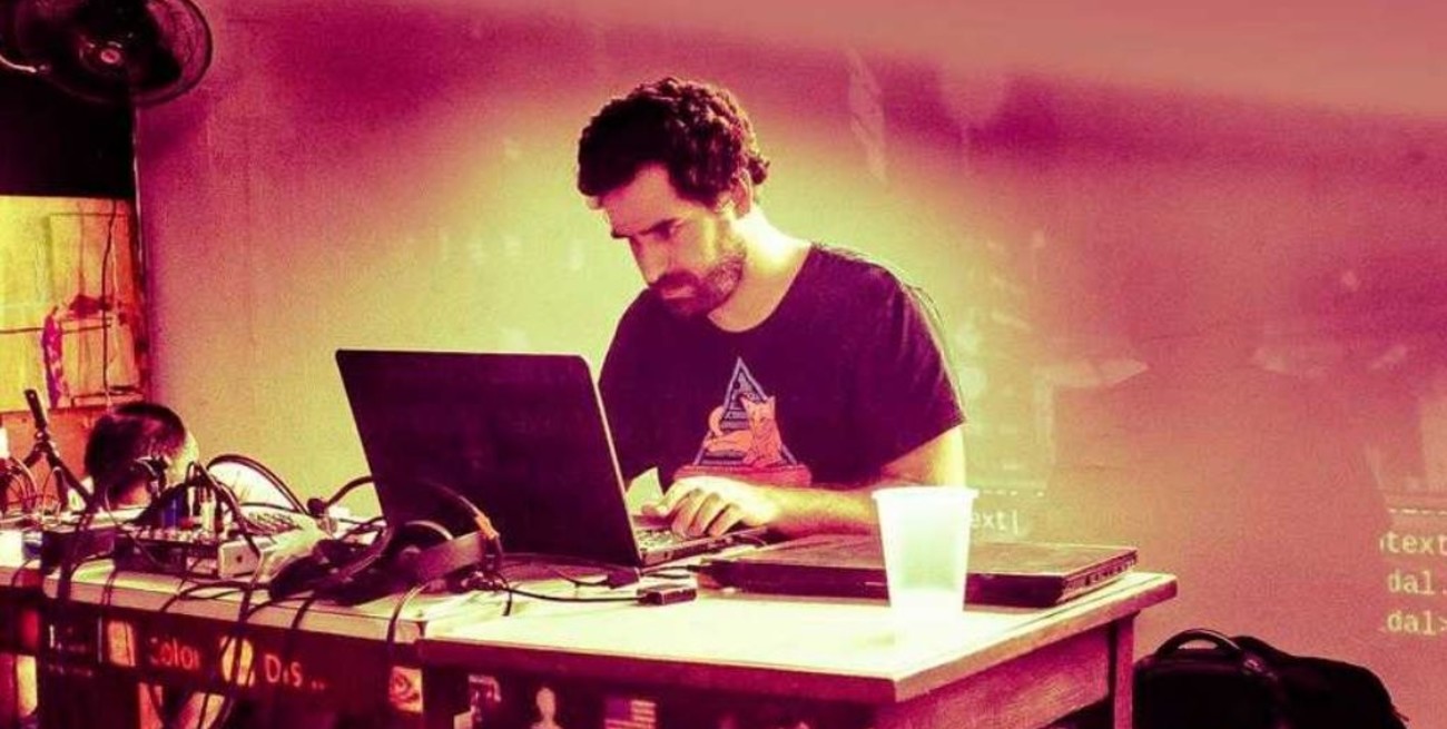 Diego Dorado creó un bingo virtual solidario para jugar en la cuarentena