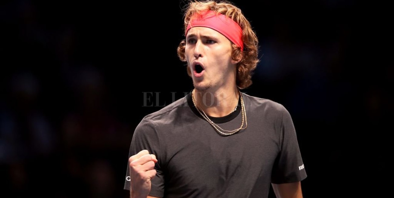 Zverev superó a Isner y jugará las semifinales ante Federer