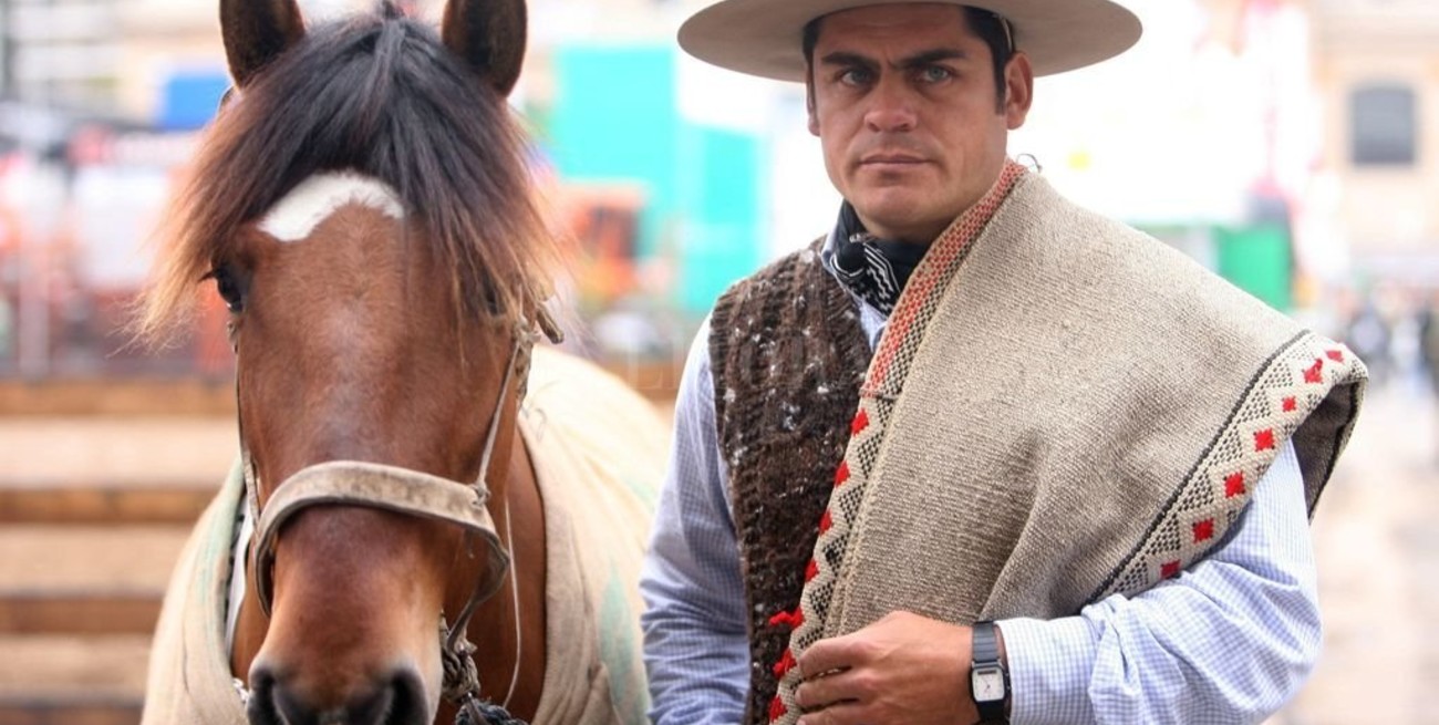 ¿Por qué se celebra el Día del Folklore?