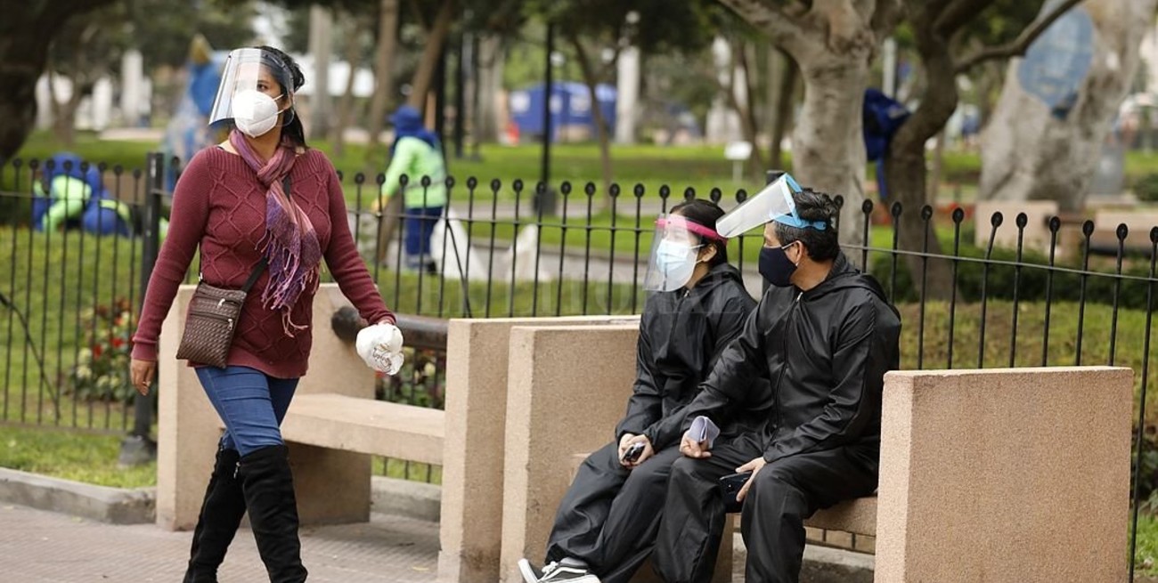 En Perú el 12% de los muertos por coronavirus fallecieron en sus casas o en la calle