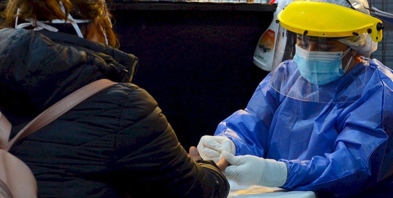 Siete nuevos fallecidos y 105 contagiados de Covid-19 en Argentina