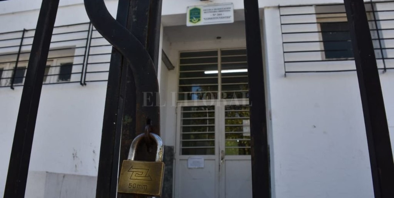 Vecinos de barrio Roma denuncian el saqueo de las instituciones