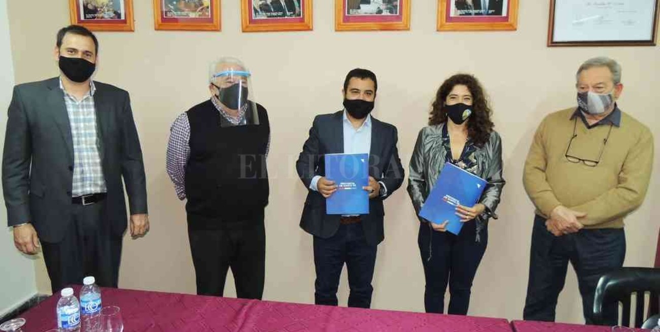 El departamento Vera impulsa los Centros Comerciales a Cielo Abierto