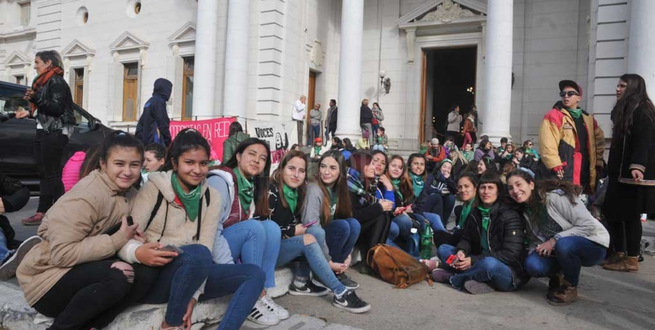 Diputados se sumó a la ola verde