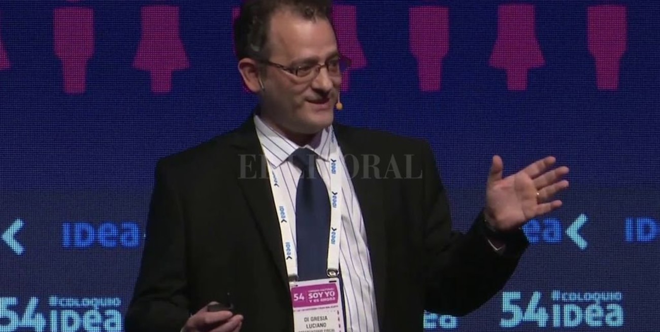 El gobierno santafesino contrata un bonaerense para tomar deuda 