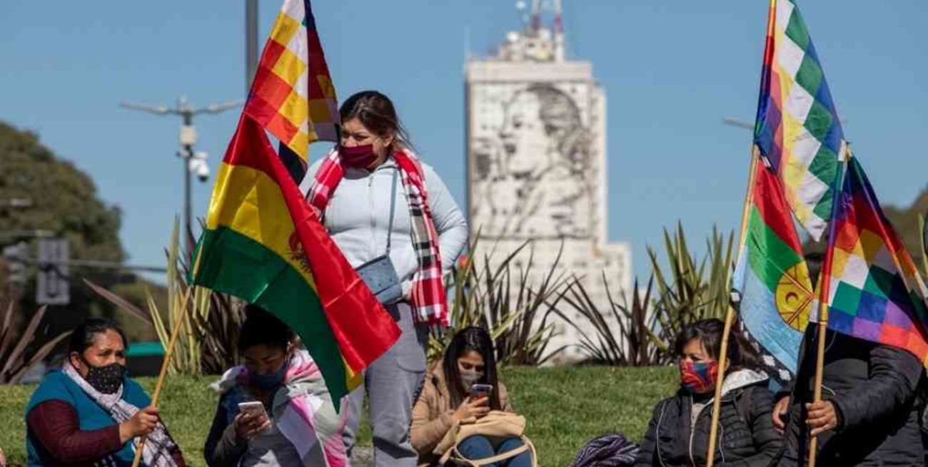 El gobierno autorizó la circulación de ciudadanos bolivianos afectados por las elecciones