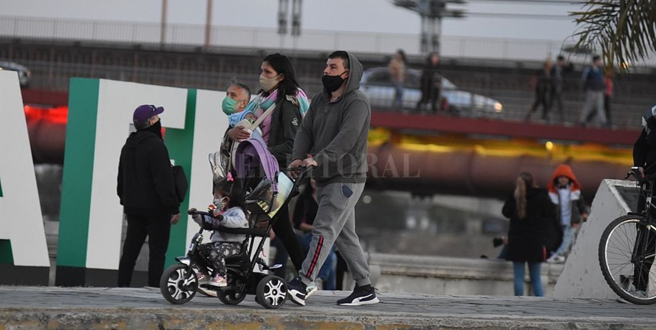 8 nuevos casos de Covid-19 en la capital y 128 en la provincia