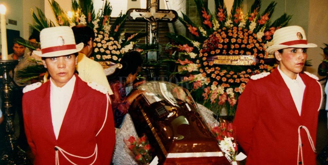 ¿Cómo fue el velorio de Carlos Monzón?