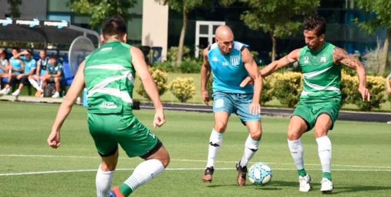 Racing no pudo superar a Ferro en un amistoso