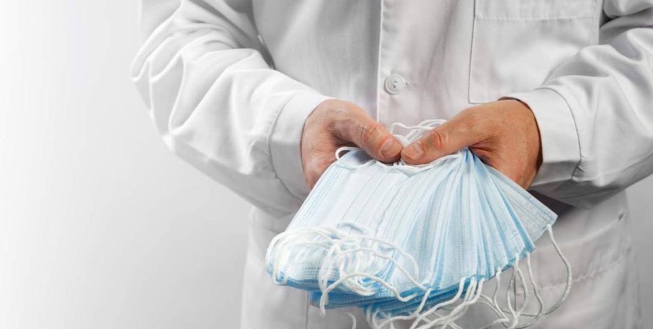 Tres razones para seguir usando mascarillas aun después de vacunarse contra el coronavirus