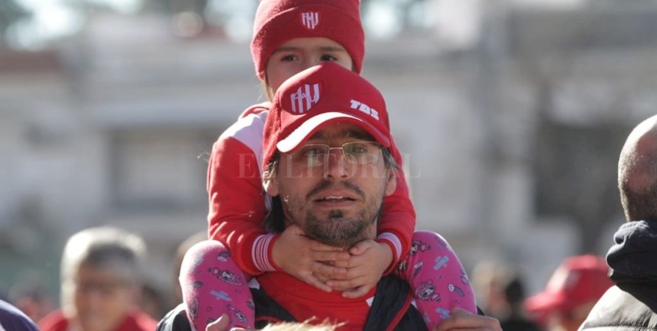 La galería del hincha Tatengue frente a Defensa y Justicia