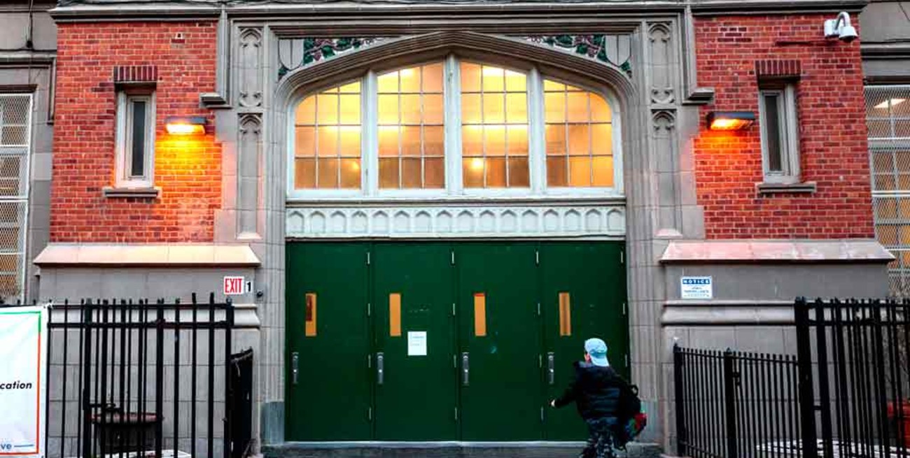 La ciudad de Nueva York cierra escuelas públicas hasta septiembre