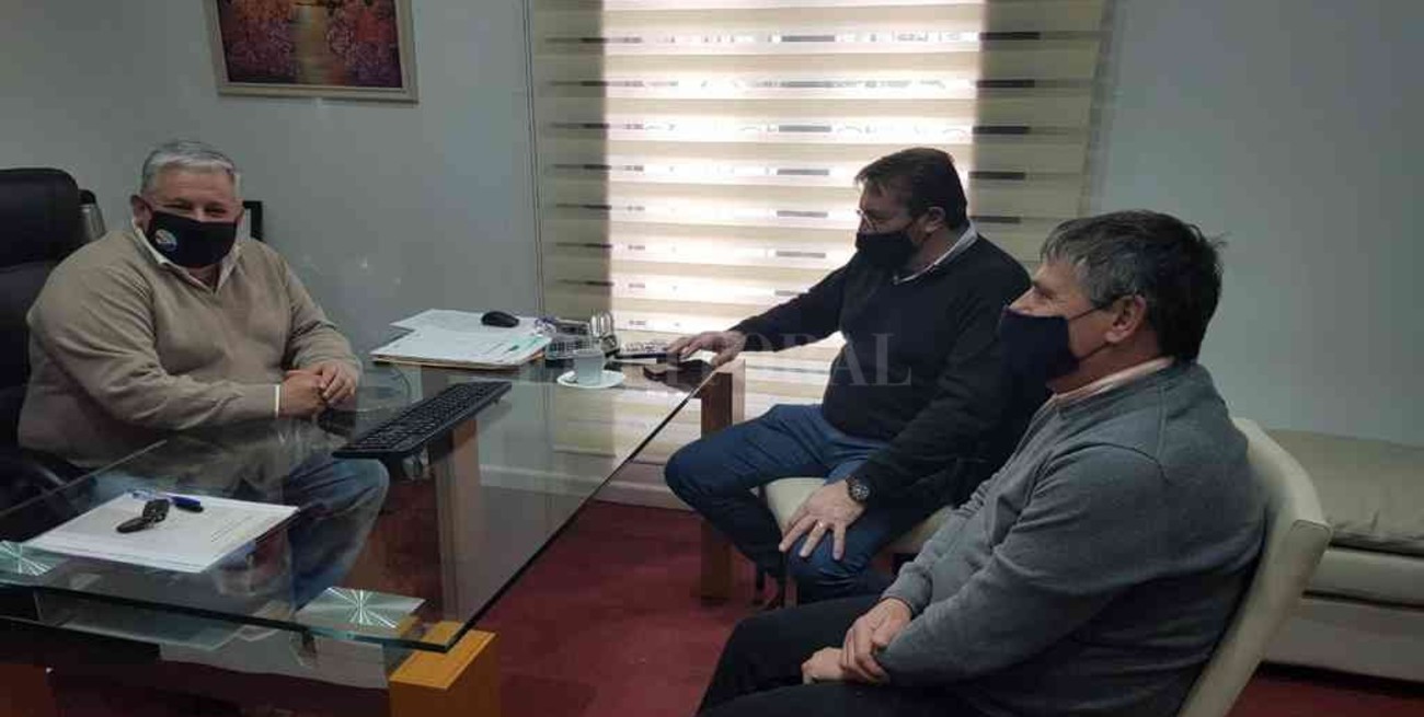 Nueva reunión entre el presidente comunal de Timbúes y funcionarios de Vialidad