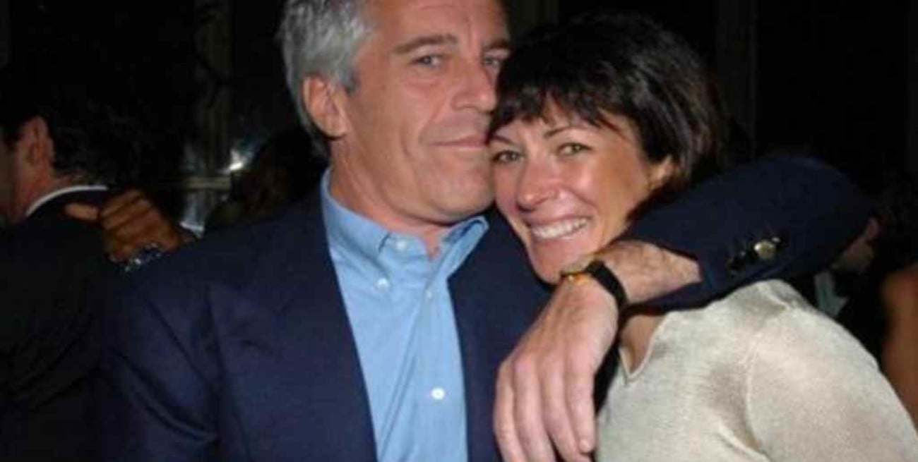 Salen a la luz declaraciones que comprometen a Ghislaine Maxwell en el caso de abusos sexuales a menores 