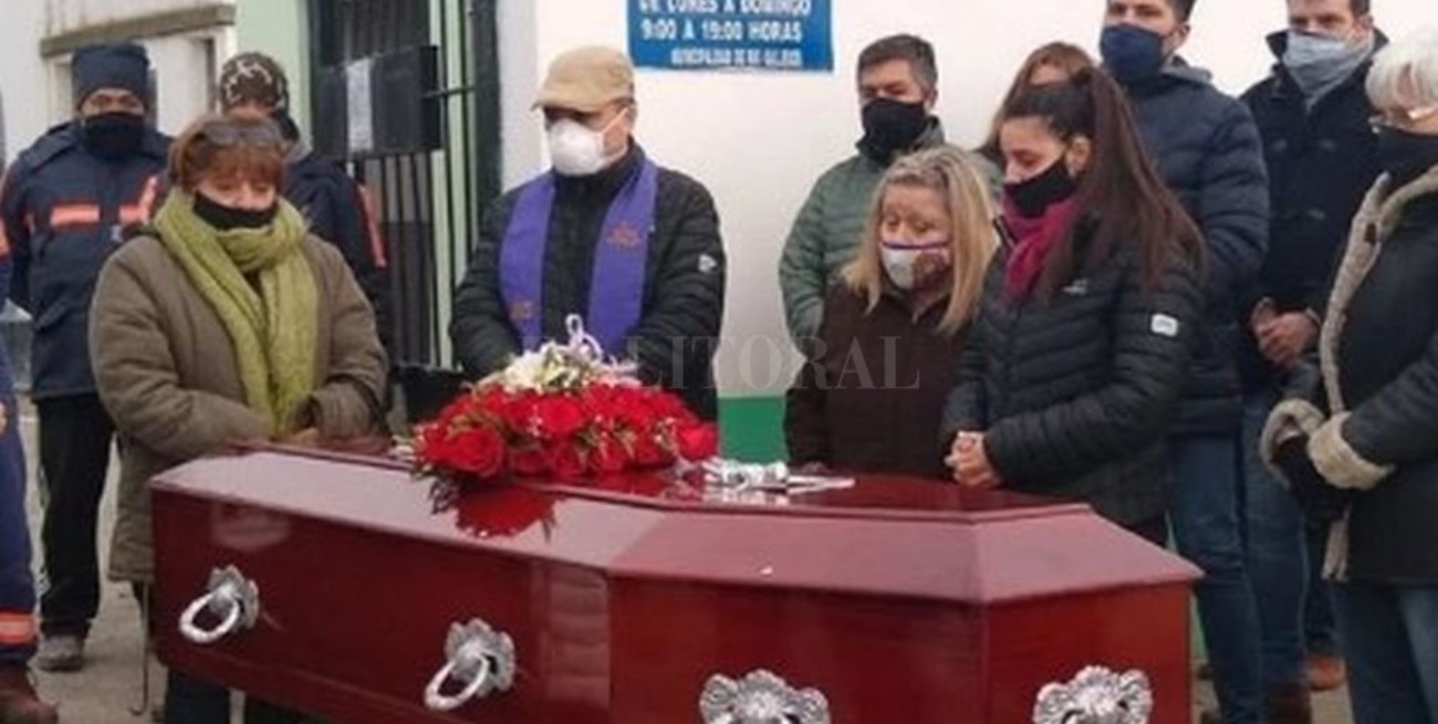 Río Gallegos: inhumaron los restos de Fabián Gutiérrez