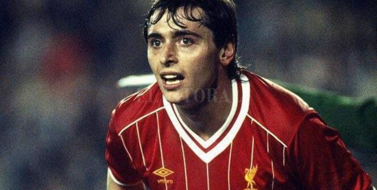 Falleció el ex futbolista Michael Robinson